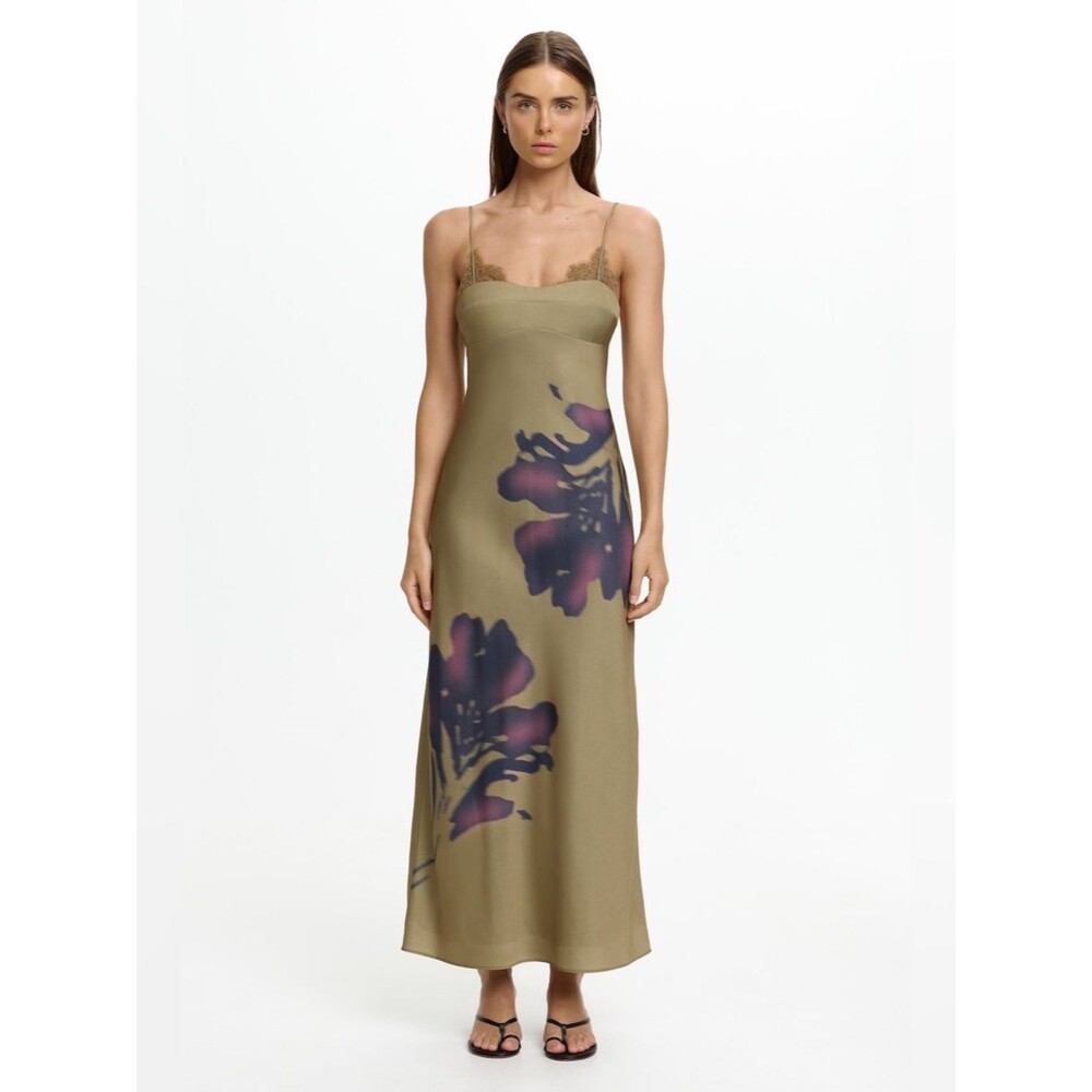 NEW SIGNIFICANT OTHER Tily Olive Stencil Floral Slip Maxi Dress with Lace Trim